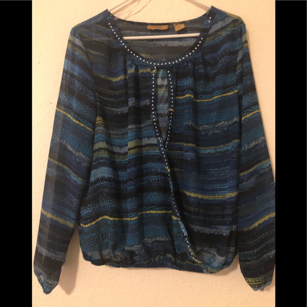 ⚡️⚡️Valerie Stevens long sleeved blouse⚡️✨